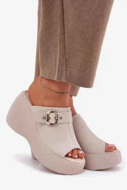 Skórzane Klapki Damskie Na Platformie I Koturnie Z Klamrą S.Barski LR51-542 Beżowe