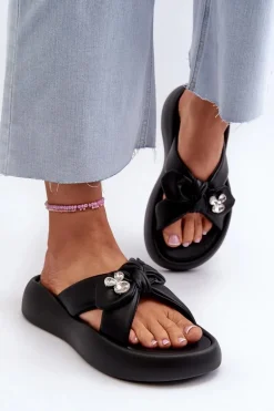 Skórzane Klapki Damskie Na Platformie Czarne GOE NN2N4110