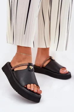 Skórzane Klapki Damskie Na Platformie Z Ozdobnym Paskiem D&A MK51-475 Czarne