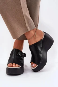 Skórzane Klapki Damskie Na Platformie I Koturnie Z Klamrą S.Barski LR51-542 Czarne