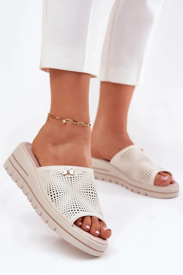 Skórzane Klapki Damskie Na Koturnie Vinceza 41477 Beżowe