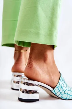 Skórzane Klapki Damskie Wzór Krokodyl Na Obcasie Jasnozielone Perry