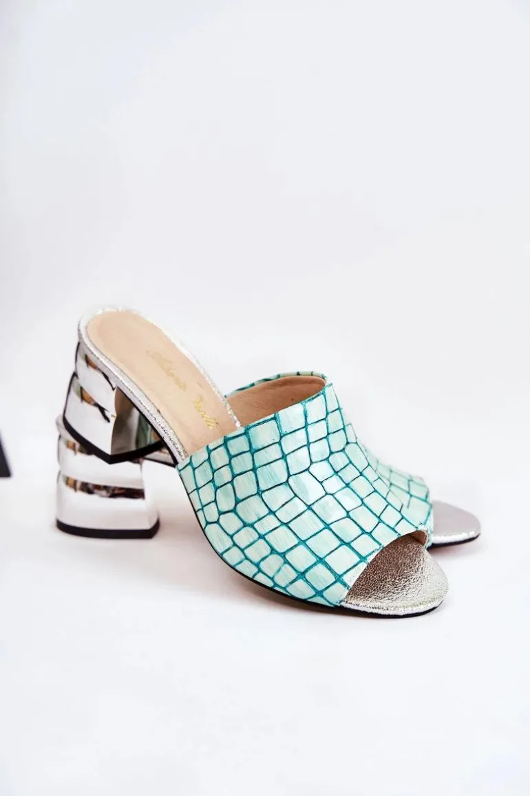 Skórzane Klapki Damskie Wzór Krokodyl Na Obcasie Jasnozielone Perry