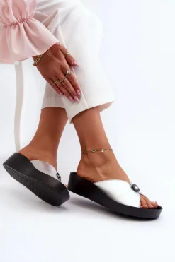 Skórzane Klapki Damskie Z Ozdobą Srebrne S.Barski KV27-027