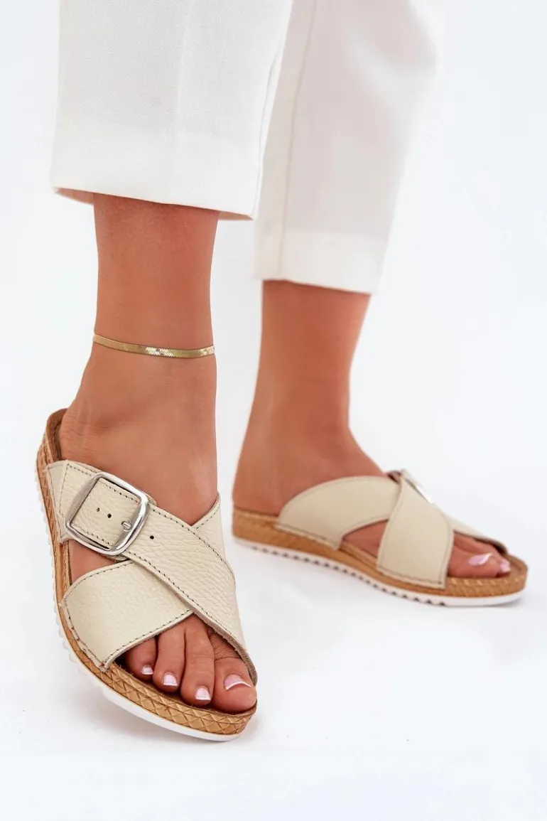 Skórzane Klapki Damskie Z Klamrą Inblu VO0004GU Beżowe