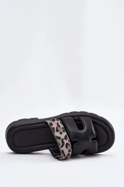 Skórzane Klapki Damskie Z Rzepem Panterka Vinceza 66769 Czarne