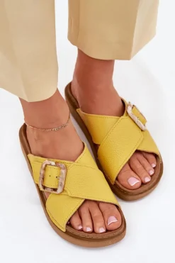 Skórzane Klapki Damskie Z Klamrą Inblu ED0003IU Żółte