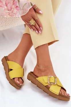 Skórzane Klapki Damskie Z Klamrą Inblu ED0003IU Żółte