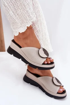 Skórzane Klapki Damskie Z Ozdobą S.Barski LR51-662 Beżowe