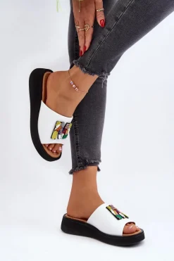 Skórzane Klapki Damskie Z Ozdobą Białe Asames