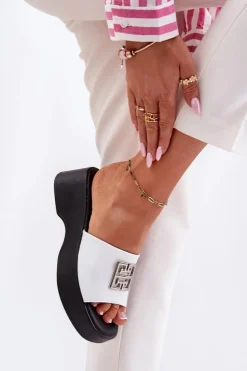 Skórzane Klapki Damskie Z Ozdobą Vinceza 79526 Białe