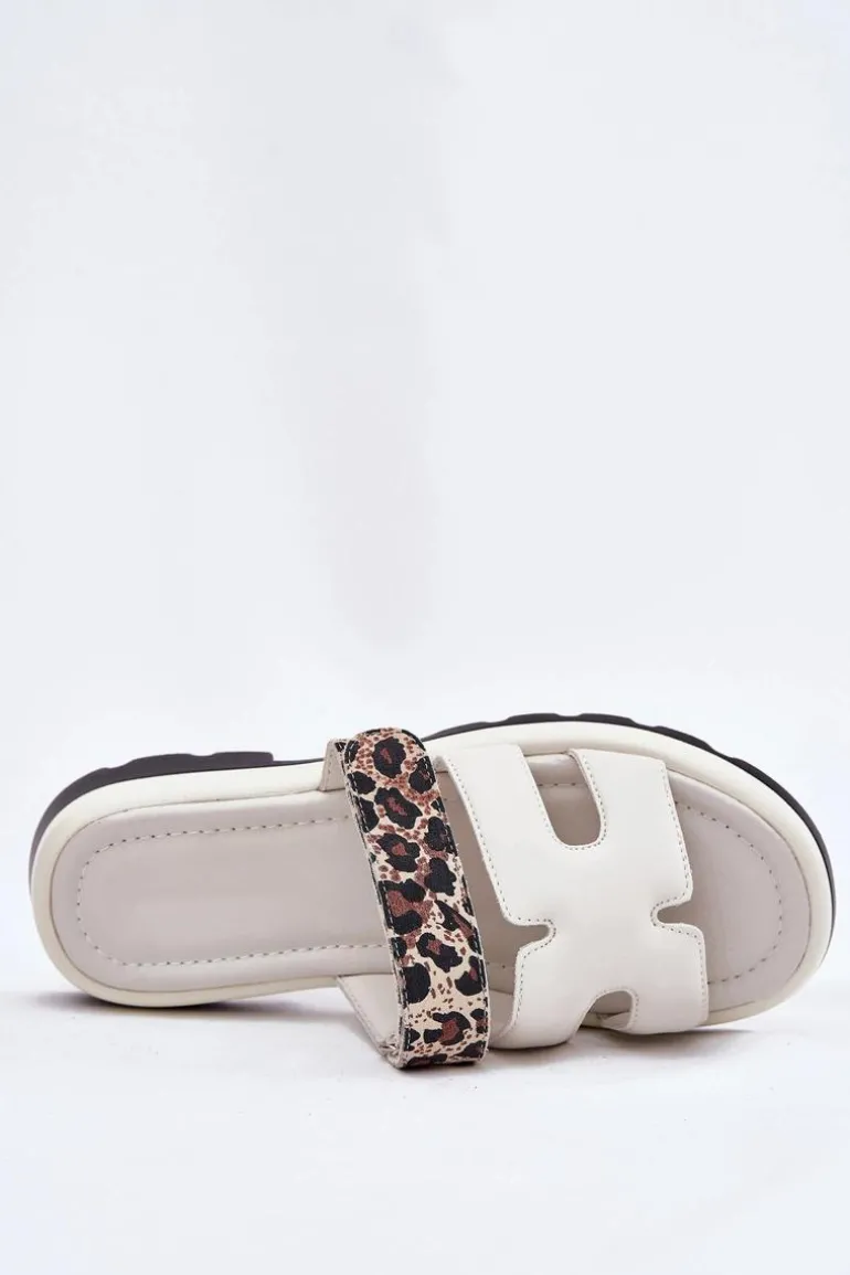 Skórzane Klapki Damskie Z Rzepem Panterka Vinceza 66769 Jasnobeżowe