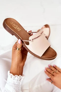 Skórzane Klapki Lewski Shoes 3047 Beżowe
