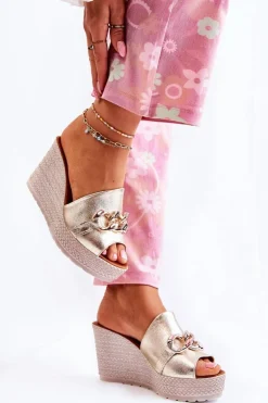 Skórzane Klapki Na Koturnie Lewski 3062 Złoto-Szare