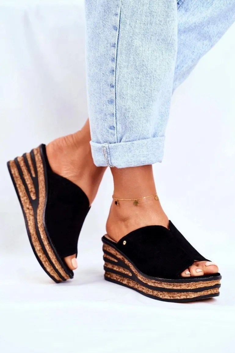 Skórzane Klapki Na Koturnie Czarne Nicole 2559