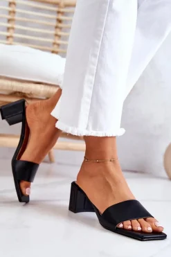 Skórzane Klapki Na Obcasie Czarne Netty