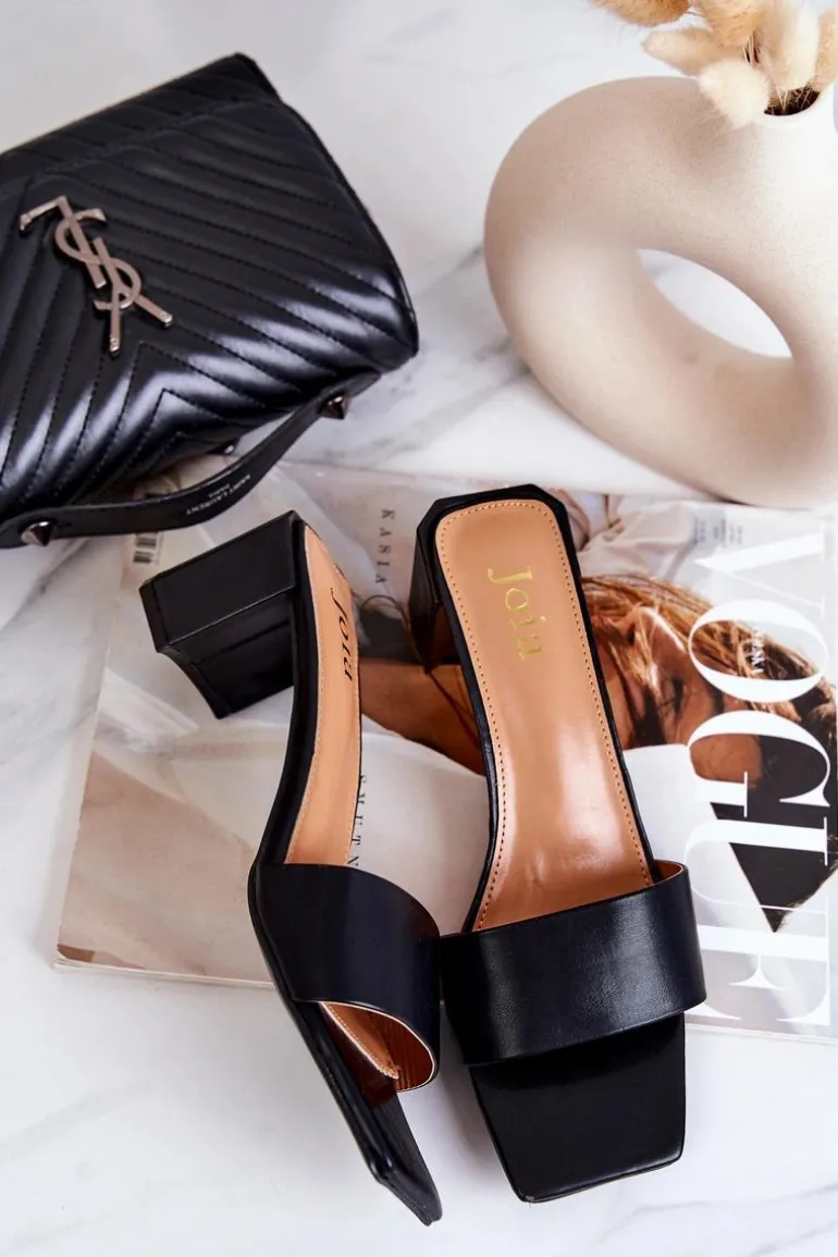 Skórzane Klapki Na Obcasie Czarne Netty