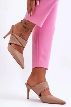 Skórzane Klapki Na Szpilce Ciemnobeżowe Aveline