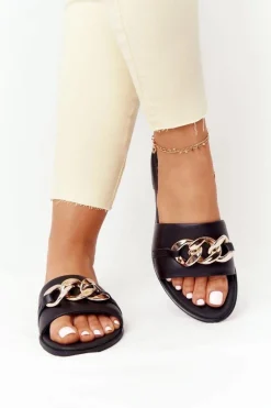 Skórzane Klapki Z Łańcuszkiem Nicole 2652 Czarne