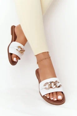 Skórzane Klapki Z Łańcuszkiem Nicole 2652 Białe