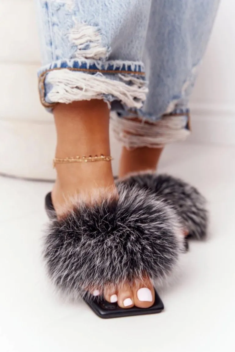 Skórzane Klapki Z Futerkiem Czarno-Białe Love You So