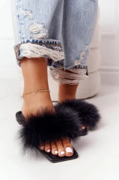 Skórzane Klapki Z Futerkiem Czarne Love You So