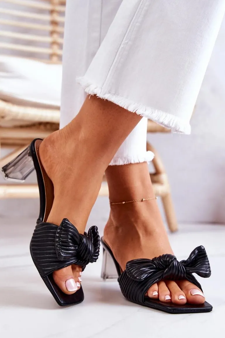 Skórzane Klapki Z Kokardą Czarne Rosalee