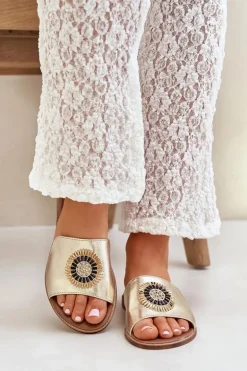 Skórzane Klapki Z Ozdobą Na Płaskim Obcasie Zazoo 3047/O Złote