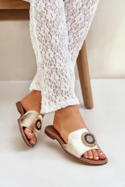 Skórzane Klapki Z Ozdobą Na Płaskim Obcasie Zazoo 3047/O Złote