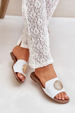 Skórzane Klapki Z Ozdobą Na Płaskim Obcasie Zazoo 3047/O Białe