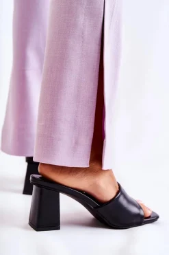 Skórzane Klasyczne Klapki Na Obcasie Czarne Talena