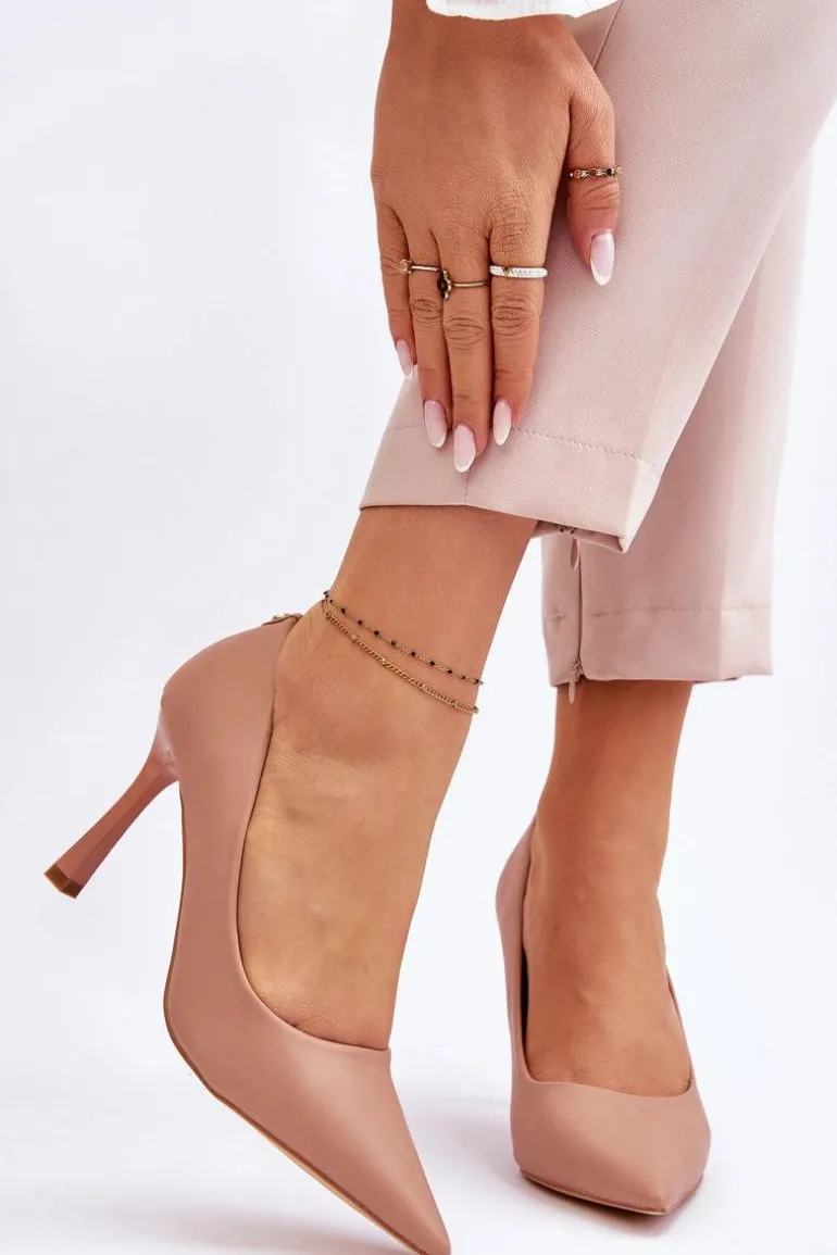 Skórzane Klasyczne Szpilki Beżowe Kelsey