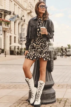 Skórzane Kozaki Glany Sznurowane Z Suwakiem Białe Zoraida