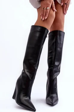 Skórzane Kozaki Na Koturnie Czarne Delinn