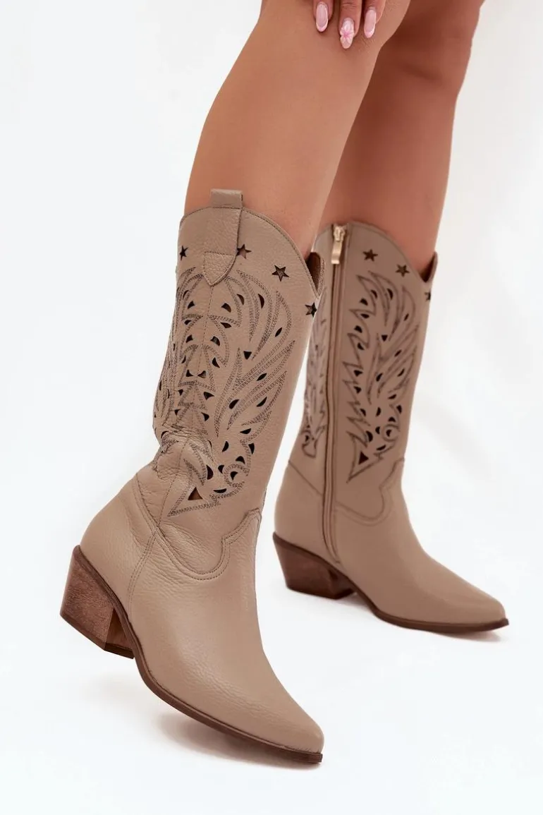 Skórzane Kozaki Z Ażurową Cholewką Zazoo 3714 Ciemnobeżowe