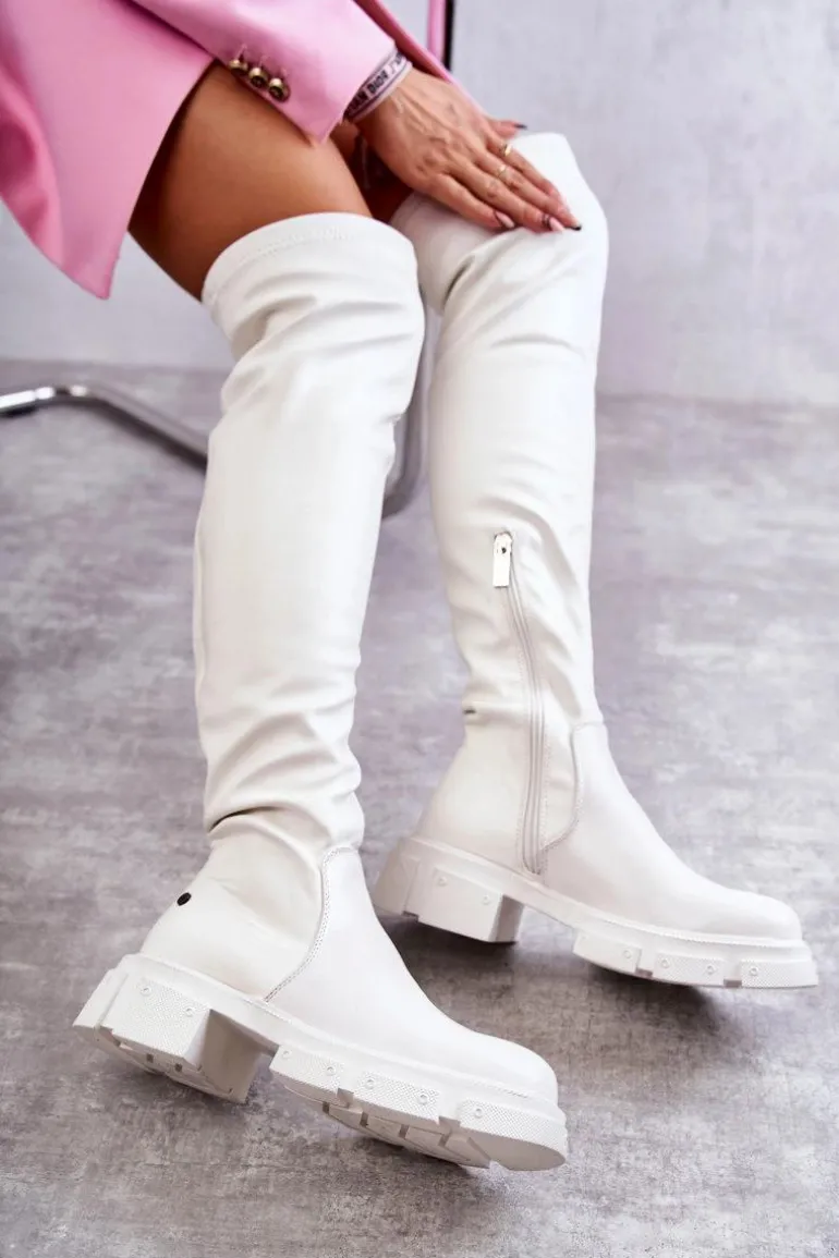 Skórzane Kozaki Za Kolano Na Płaskim Obcasie GOE KK2N4022 Białe