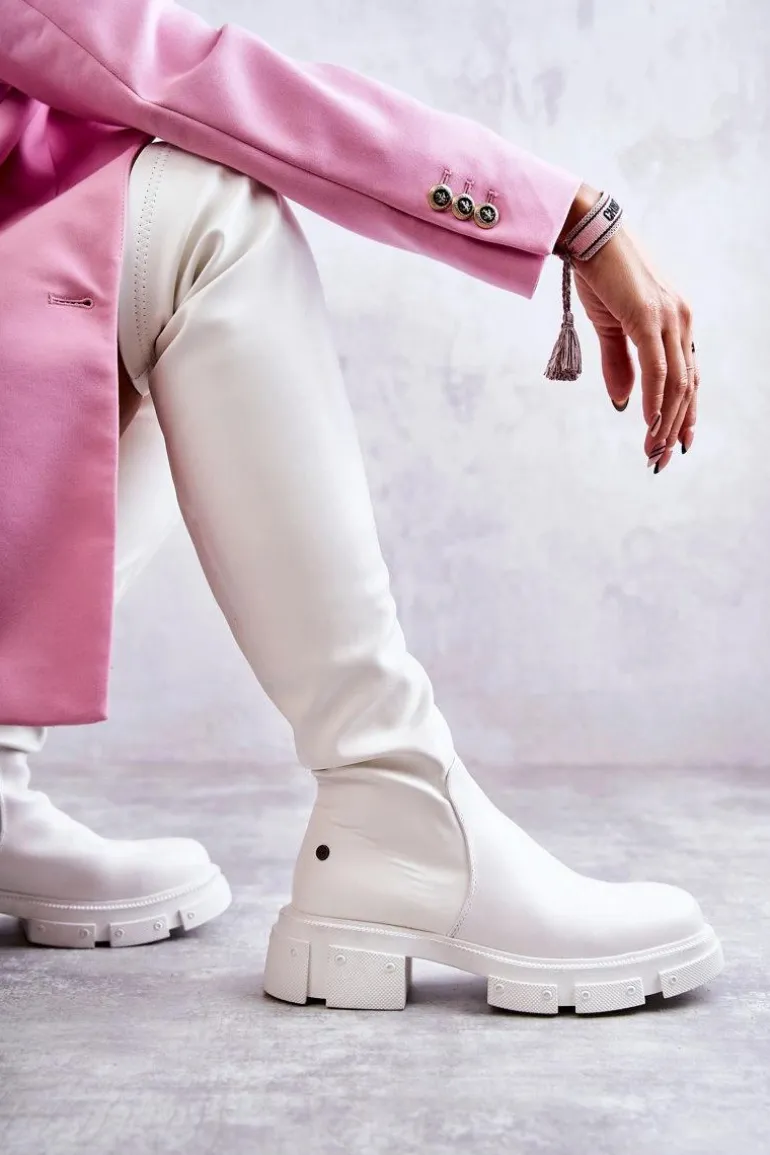 Skórzane Kozaki Za Kolano Na Płaskim Obcasie GOE KK2N4022 Białe