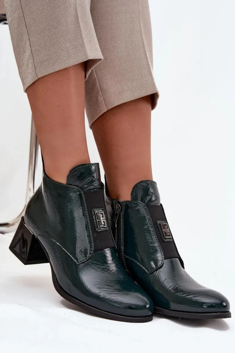 Skórzane Lakierowane Botki Na Klocku Z Ozdobnym Detalem Ocieplane Zazoo 60560 Ciemnozielone