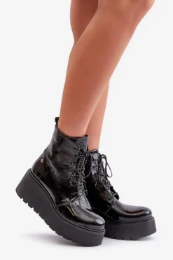 Skórzane Lakierowane Botki Na Platformie I Koturnie Maciejka 06762-01 Czarne