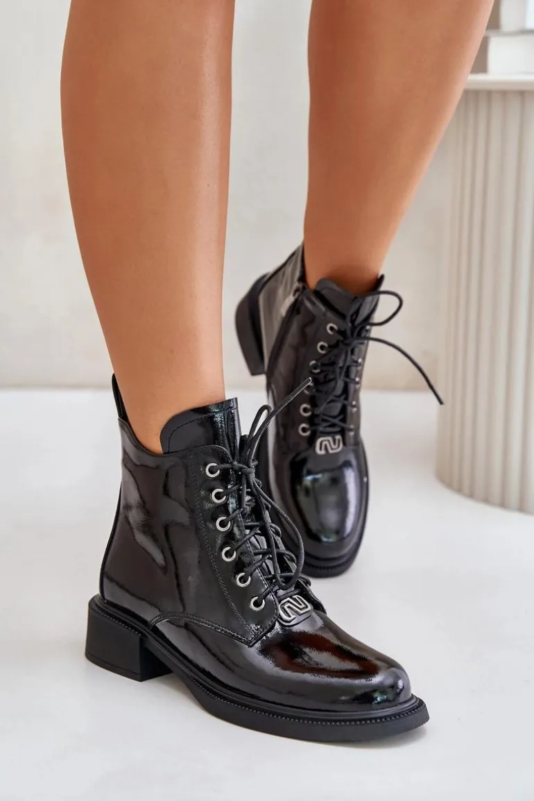 Skórzane Lakierowane Botki Z Ociepleniem Czarne Bellani