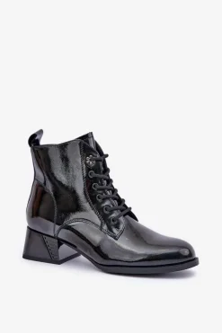 Skórzane Lakierowane Botki Na Klocku Ocieplane D&A JC42-53 Czarne