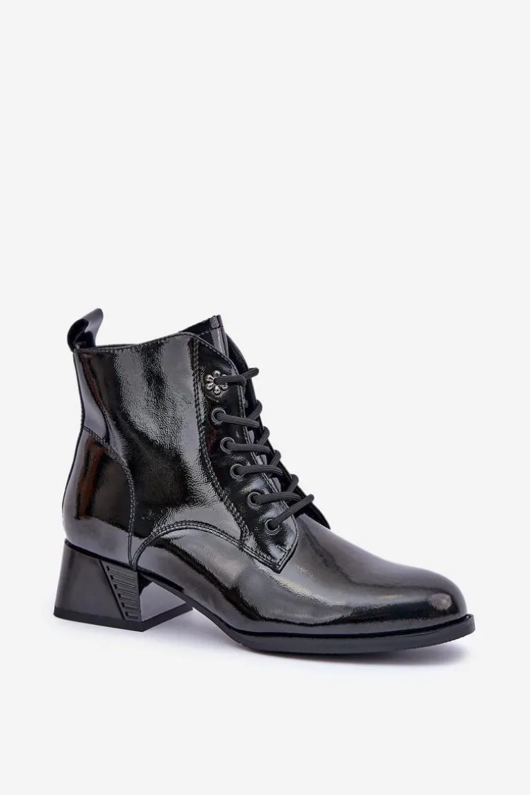 Skórzane Lakierowane Botki Na Klocku Ocieplane D&A JC42-53 Czarne