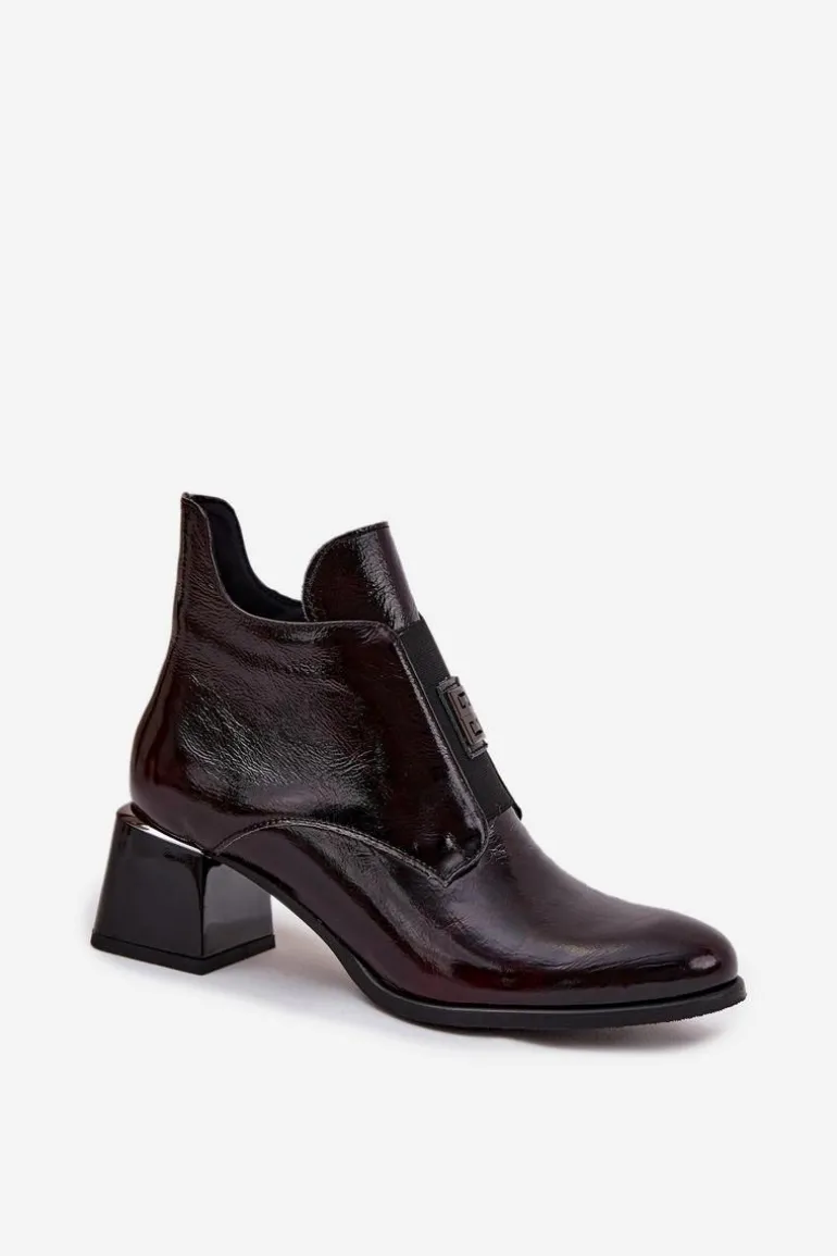 Skórzane Lakierowane Botki Na Klocku Z Ozdobnym Detalem Ocieplane Zazoo 60560 Bordowe