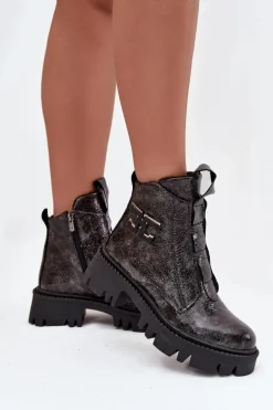 Skórzane Lakierowane Botki Damskie Z Ozdobą Ocieplane Artiker 57C2081 Grafitowe