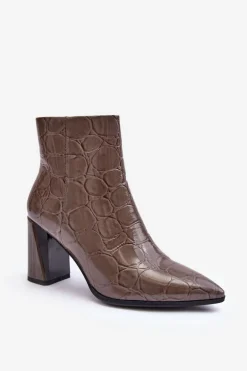 Skórzane Lakierowane Botki Na Słupku S.Barski MR870-58 Ciemnobeżowe