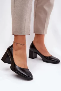 Skórzane Lakierowane Czółenka Na Słupku Vinceza 91130 Czarne