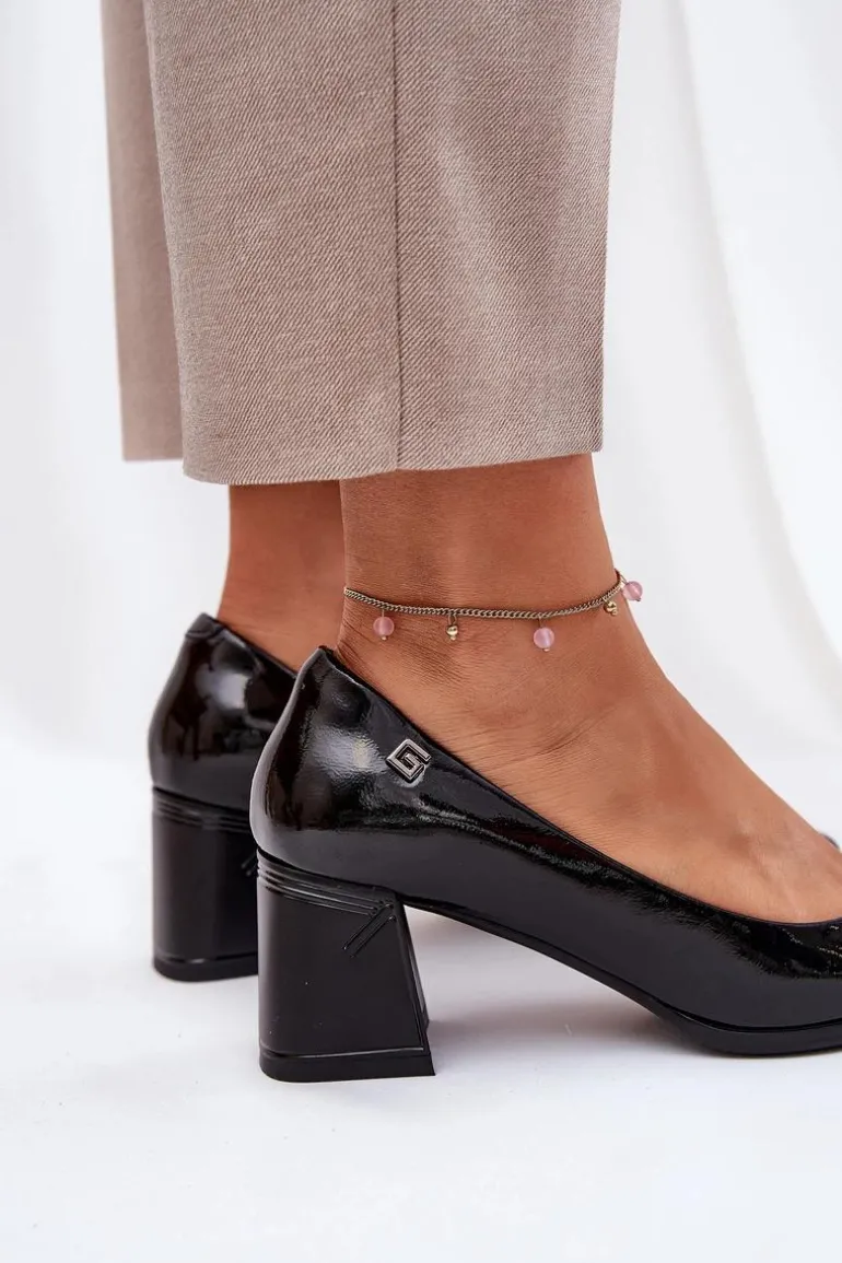 Skórzane Lakierowane Czółenka Na Słupku Vinceza 91130 Czarne