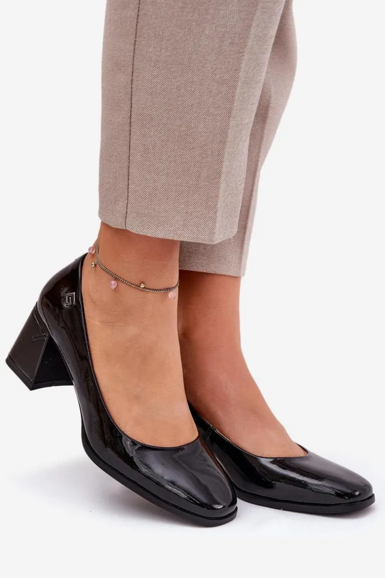 Skórzane Lakierowane Czółenka Na Słupku Vinceza 91130 Czarne