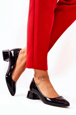 Skórzane Lakierowane Czółenka Lewski 3118 Czarne