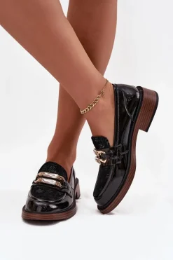 Skórzane Lakierowane Mokasyny Damskie Z Ozdobnym Detalem D&A MR52-173 Czarne